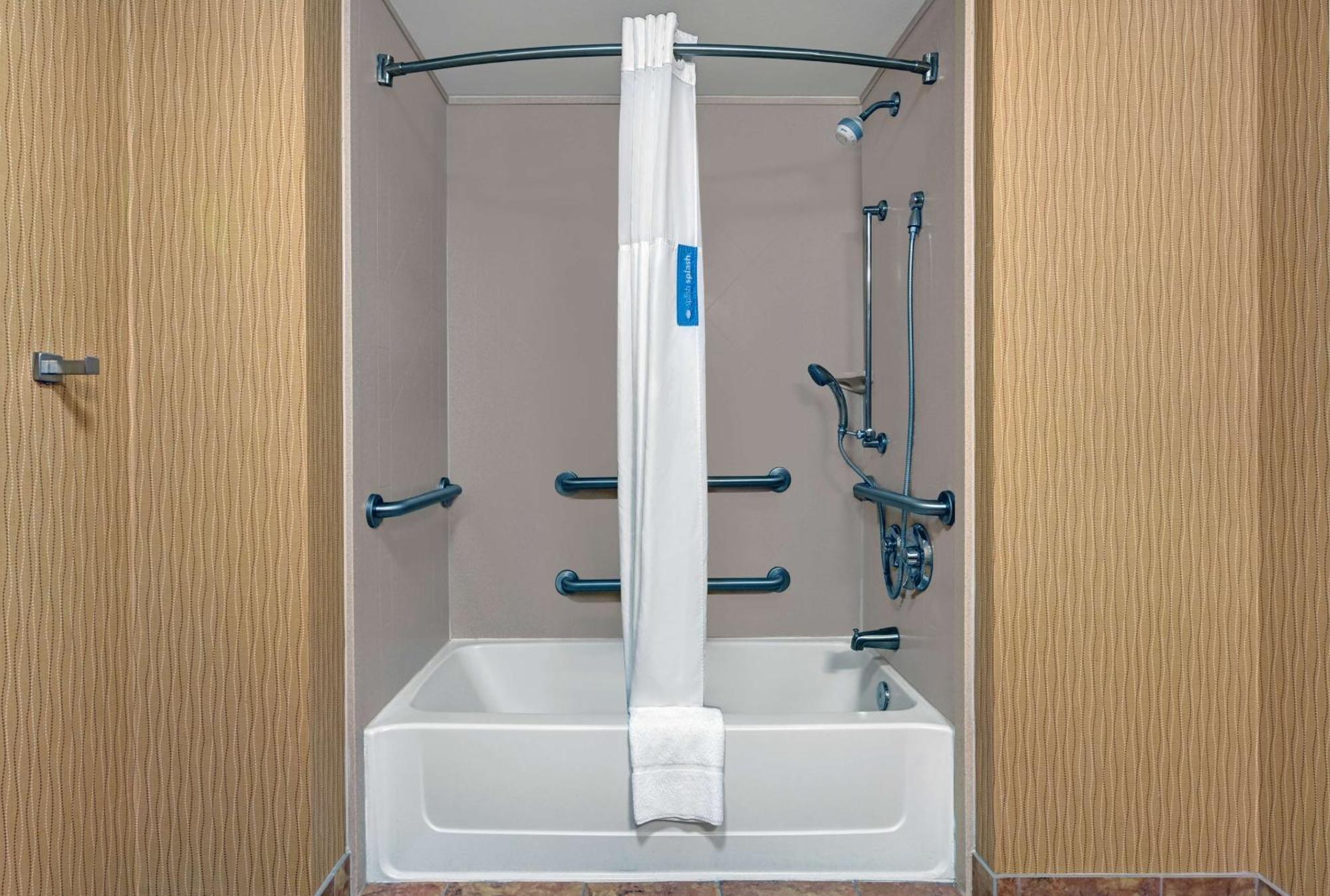 Hampton Inn Деминг Экстерьер фото